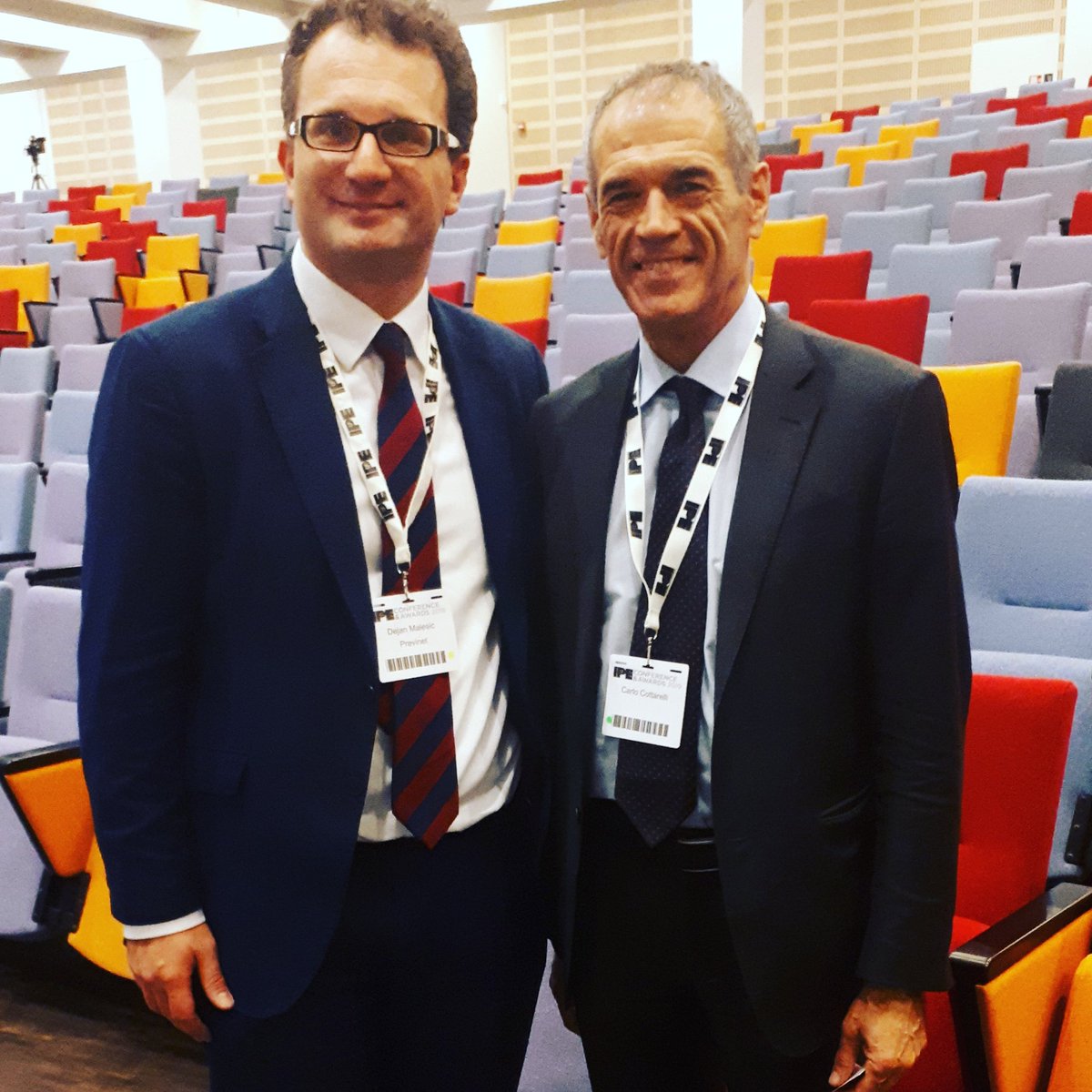 dejomal's tweet photo. Meaningful insights about risks ahead of the world,EU and Italian economy shared by great Italian economist and former @IMFNews director @CottarelliCPI Carlo Cottarelli during his keynote speech.Really honoured to have a nice conversation with him at the @IPEAwards @Previnet_Spa https://t.co/8gCcRmCJgO