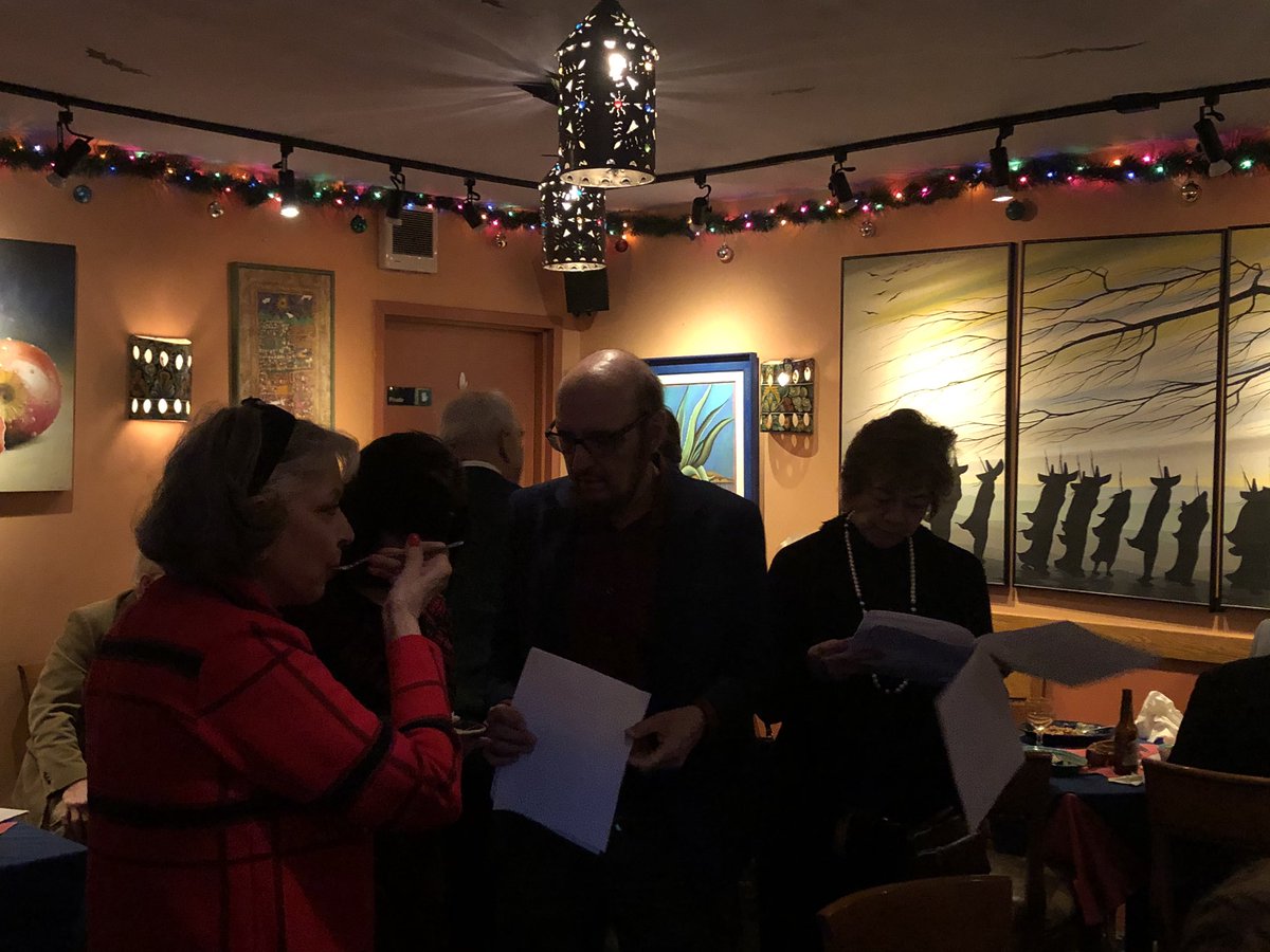 Manhattan_GOP's tweet image. Caroling at the #Knickerbocker Republican Club holiday party!