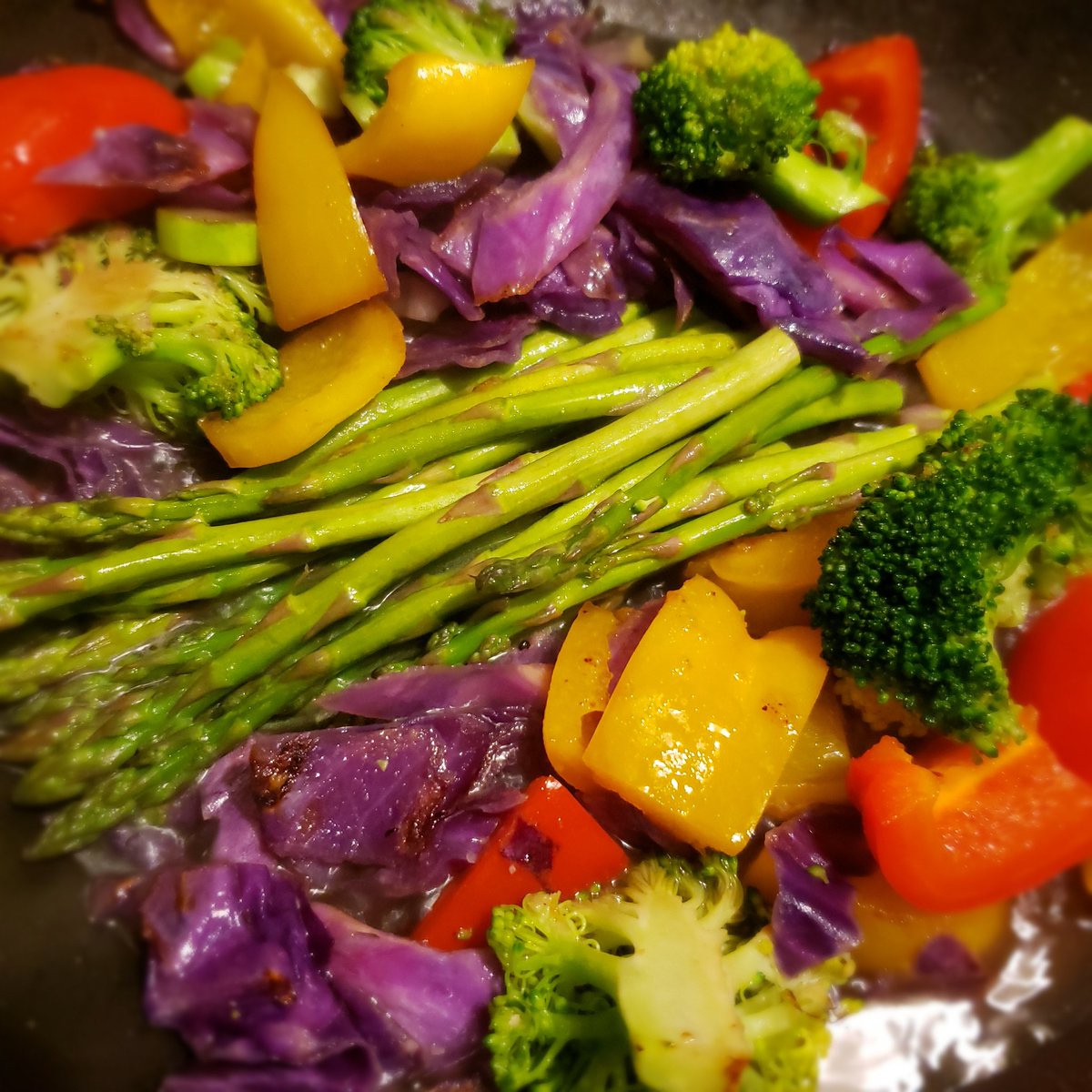 I love eating my colours!!!! #eatyourcolours #vegan #vegan2019