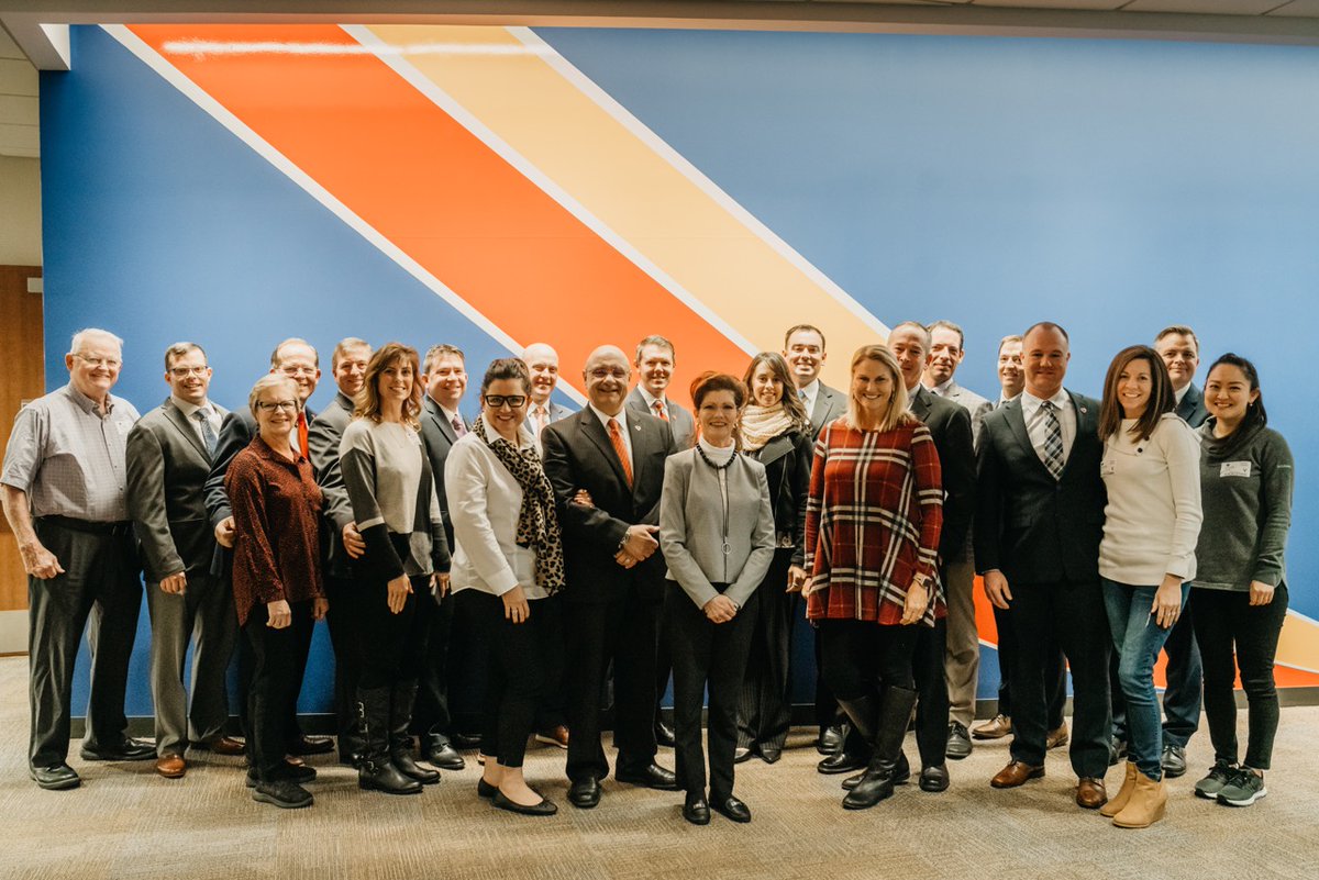 swapapilots's tweet photo. These Pilots and their supporters are the newest additions to the #SWAPAfamily and the airline. SWAPA is proud to welcome you! We look forward to supporting you throughout your career at Southwest. #SouthwestAir #Pilots https://t.co/V01ovuA9iD