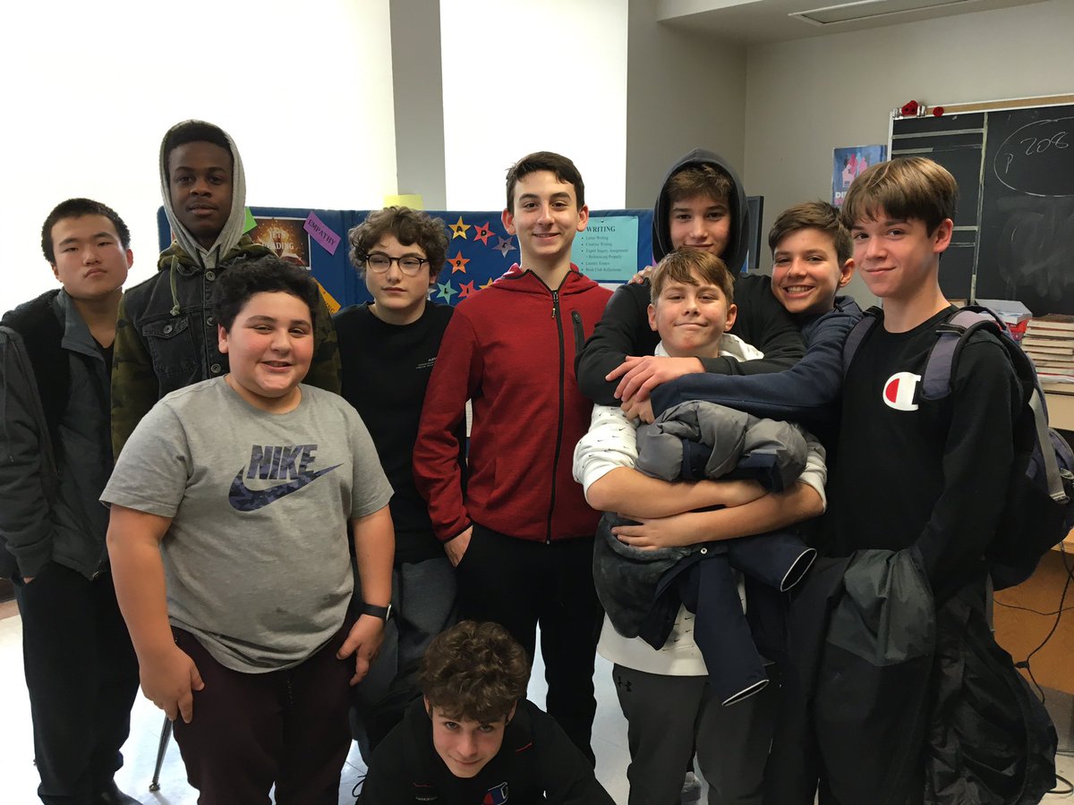 Ms_Rodopoulos's tweet photo. A great start to #Grade8Visits @foresthillci My Gr 9 volunteers are the ambassadors both this afternoon and evening! Many were reconnecting with friends from last year’s school. Their ongoing discussion: “You will ❤️Gr. 9 English at FHCI”! #JETSReading #LoveEnglishClass https://t.co/e8vOm3a17t