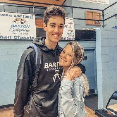 lexee tweet media