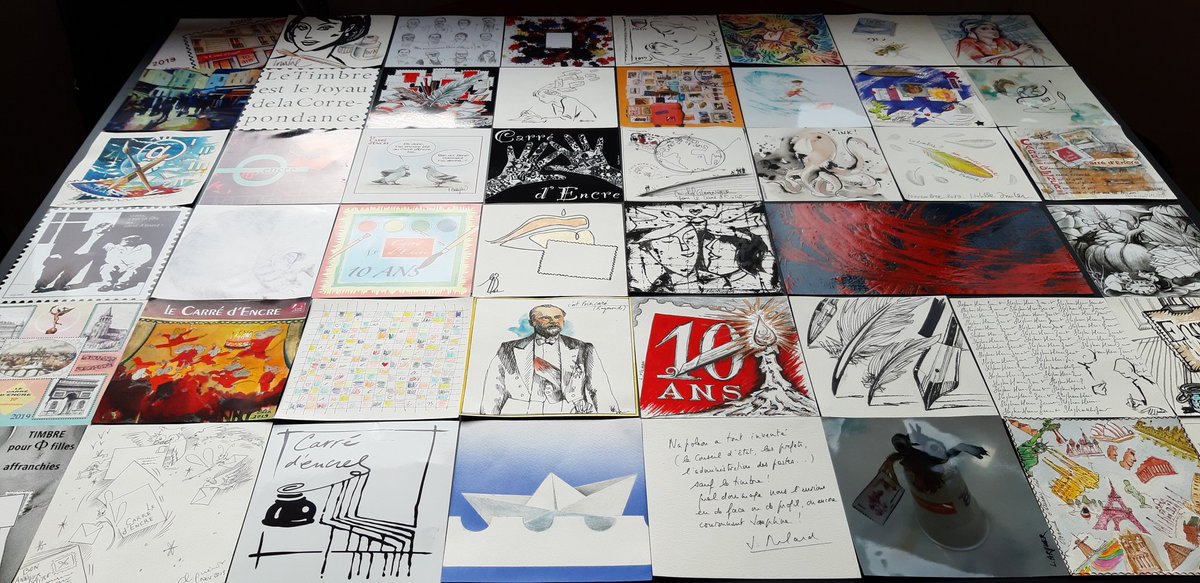 SGodeluck's tweet photo. Le Carré d'Encre fête ses 10 ans 🎂🎇📬 avec les #artistes du #timbre 💌 
10 ans ça se fête... dans un Carré !
Plus de 45 créations d'artistes...
Plus de 45 émotions autour du #timbre ! MERCI ! 🙏😊
La composition sera exposée au Carré d'Encre plusieurs mois 
@toutsurletimbre https://t.co/L8z40QFo10