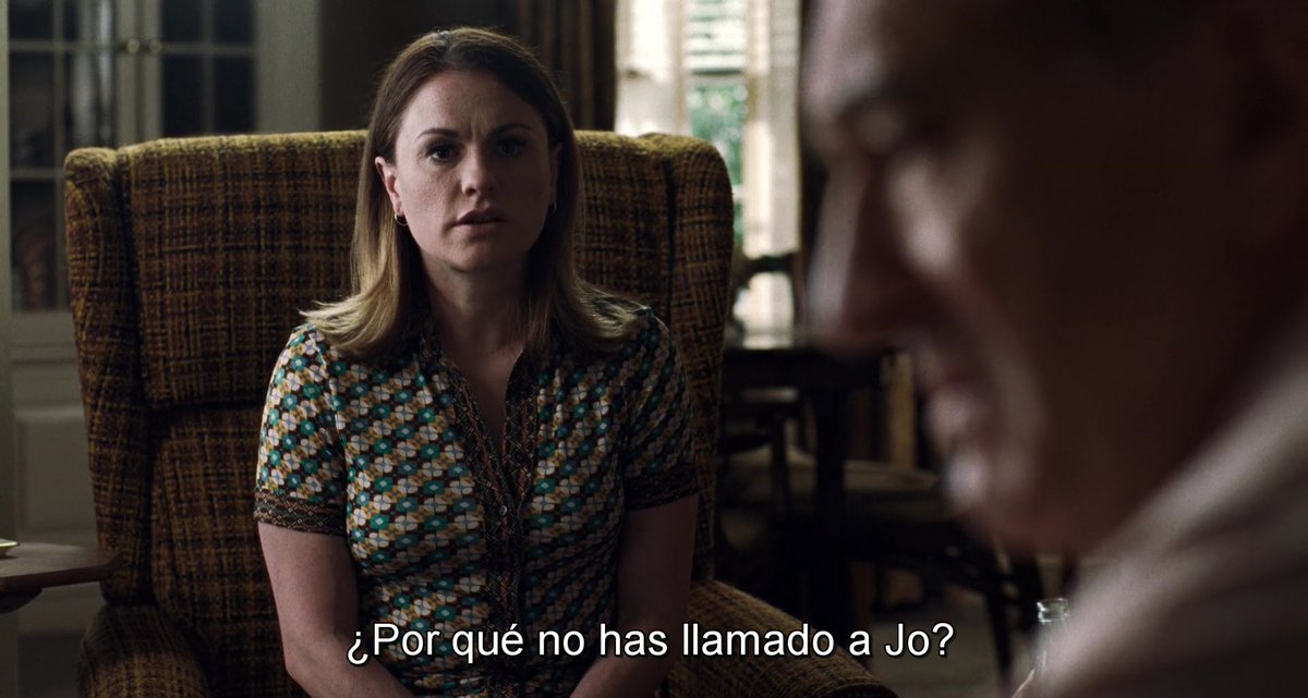Ese primer "¿Por qué?" tiene dos lecturas narrativas. La primera, la obvia, es la del propio guion: "¿Por qué no has llamado a Jo?" (Esto es: ¿Por qué no tienes culpa, por qué no aceptas tu crimen, por qué no haces avanzar la historia?)