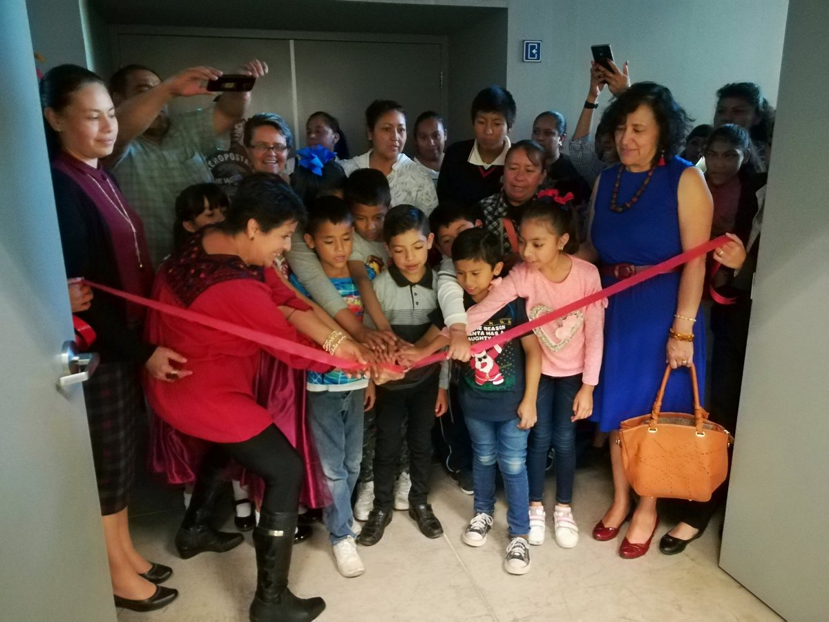 ccmbcultura's tweet photo. Iniciamos nuestra jornada del #DíaInternacionalDeLasPersonasConDiscapacidad en el #CCMB con la exposición "Rompiendo barreras" del #CRETEX #Texcoco https://t.co/SdixWk3nFK