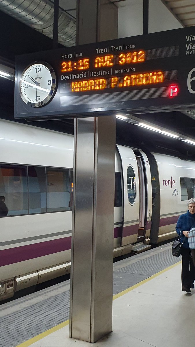 TvanHattum's tweet photo. Almost in Madrid after 15 comfortable hours of travelling. #railtocop Looking forward to attend #cop25 to discuss climate solutions @wur https://t.co/UR9PC4EBiq https://t.co/znqRML3mn0