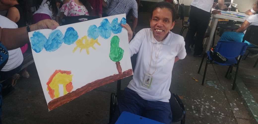 Secfelicidad's tweet photo. El día 29 nov en el municipio de Puerto salgar el colegio la UAI UNIDAD DE ATENCIÓN INTEGRAL se une a la estrategia de felicidad logrando así culminar 8 horas presenciales del diplomado en felicidad generando conciencia del amor propio y por lo demás. https://t.co/xdmf5adGC8