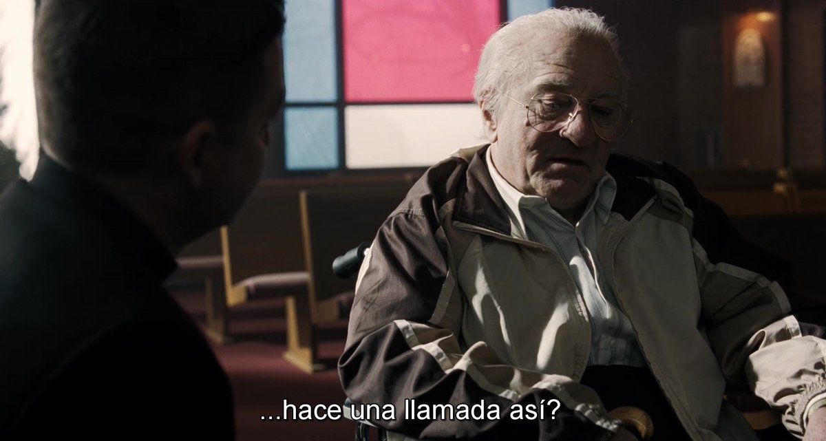 ¿Por qué, si no, se rompe emocionalmente al recordar una LLAMADA de teléfono...? "¿Qué clase de hombre hace una llamada así?