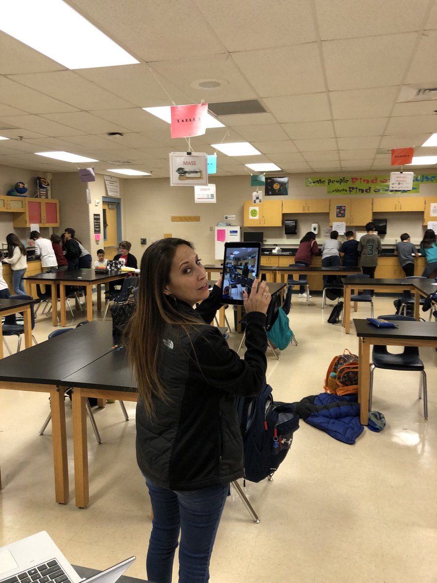 Class reviewing energy sources. ⁦<a href="/NISDGarcia/">Dr. Hector P. Garcia MS</a>⁩