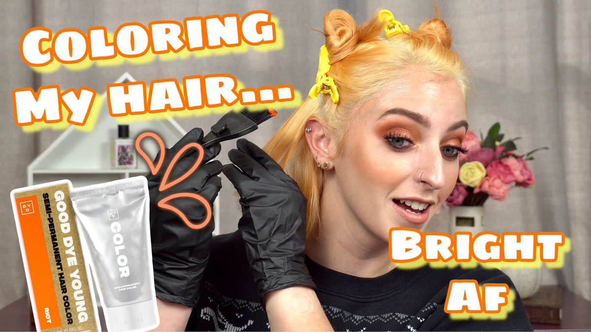 🍊🍊 𝐈 𝐝𝐢𝐝 𝐚 𝐭𝐡𝐢𝐧𝐠 ⇨ Go watch me color my hair (on my own) for the first time ever! 

youtu.be/9ynmGqXuhLM

#KaylaRemarks #GoodDyeYoung #Gdy #BrightAF #Riotorange #brighthair #vibranthair #neonhair #haircolor #crueltyfree #crueltyfreehair  #orangehairdontcare