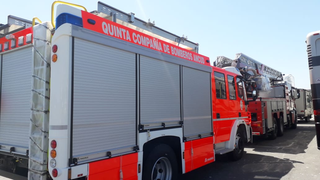 consejo10's tweet photo. Llego a chile el primer carro de rescate para el cuerpo de bomberos de Ancud. Fondo de proyecto 2018 del Gobierno Regional. https://t.co/sMpubaZxkI