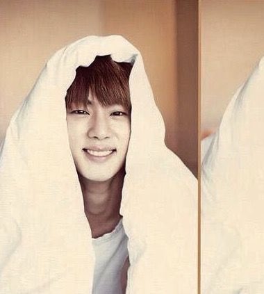 RJsDailyLife's tweet photo. 🥳 HAPPY JIN DAY 🥳 Thank you for taking me on all the private jets 💜 

#Jin #김석진 #아미들맘속으로개근 #다빠져빠져빠져석진이미모에 #KoreForJin #JINDAY #OurHappinessJin https://t.co/mFo8YVQnht