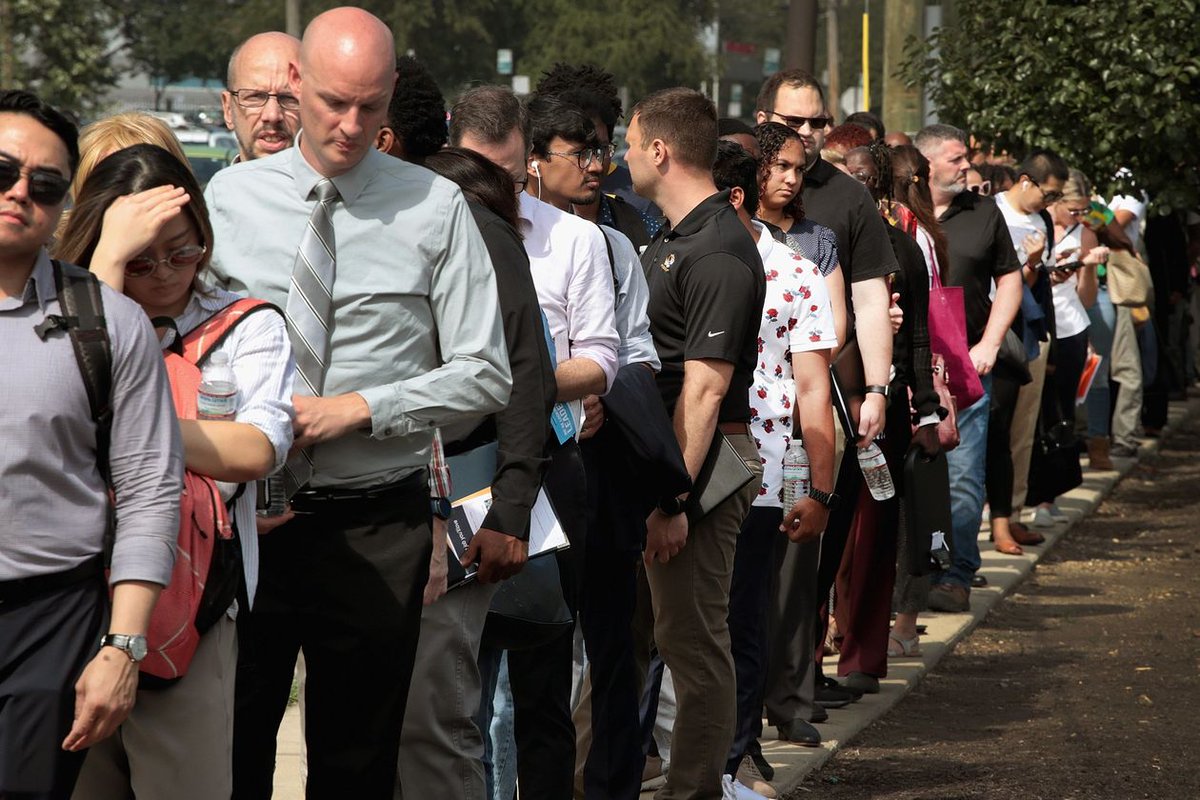 ConsultisIT's tweet image. Older #ITWorkers Left Out Despite #TechTalentShortage

#ITjobs #Techjobs #IT #CIO 

on.wsj.com/2OIiBkM