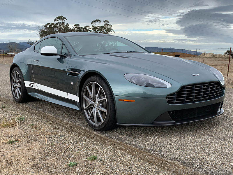 justinbsc's tweet photo. 2015 Aston Martin Vantage GT https://t.co/5UpFvDI5h4