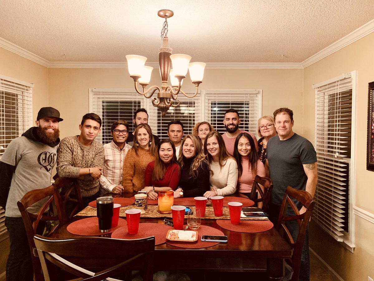CAEP_USA's tweet photo. Quyen < #Philippines > had always heard about #Thanksgiving in America (especially the turkey) and was thrilled to be able to experience the #holidayabroad for the first time w/ her new #CAEP friends, #ESLteacher & family. Read more: https://t.co/vdyiaF6zbZ #exchangefamily https://t.co/AUcDFOxmeV