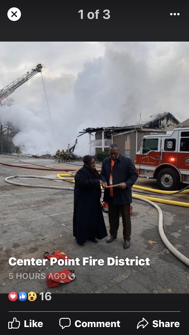 apPSDavis's tweet photo. We (@JEFCOED) are blessed with the most caring school leaders in the 🌎 ! @PrinVanPhillips and @melovejewelry thank you for being GREAT and loving your children and the community you serve. #jefcostrong https://t.co/hLfBbK1UgV