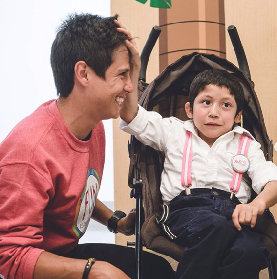Hoy en International Day of Persons with Disabilities #IDPD2019 celebramos la labor que la <a href="/funchaves/">Fundación Esteban Chaves</a>, con el apoyo de la <a href="/cardioinfantil/">Cardio Infantil</a>, ha realizado con el fin de multiplicar sonrisas de niños y niñas.
 
#InternationalDisabilityDay
