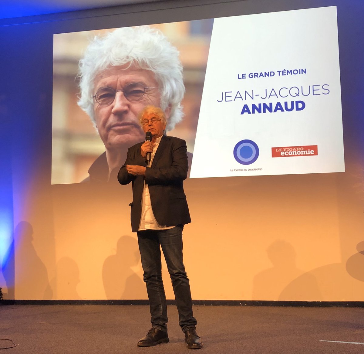 « And the winner is... » 👍👏<a href="/JJAnnaud/">Jean-Jacques Annaud</a> très inspirant en grand témoin lors de la cérémonie du Prix du Leadership avec Le <a href="/Figaro_Economie/">Le Figaro Économie</a> et bientôt sur <a href="/cadremploi/">Cadremploi</a> interviewé par <a href="/Syl_DiPasquale/">Sylvia Di Pasquale</a> 🤞🍀