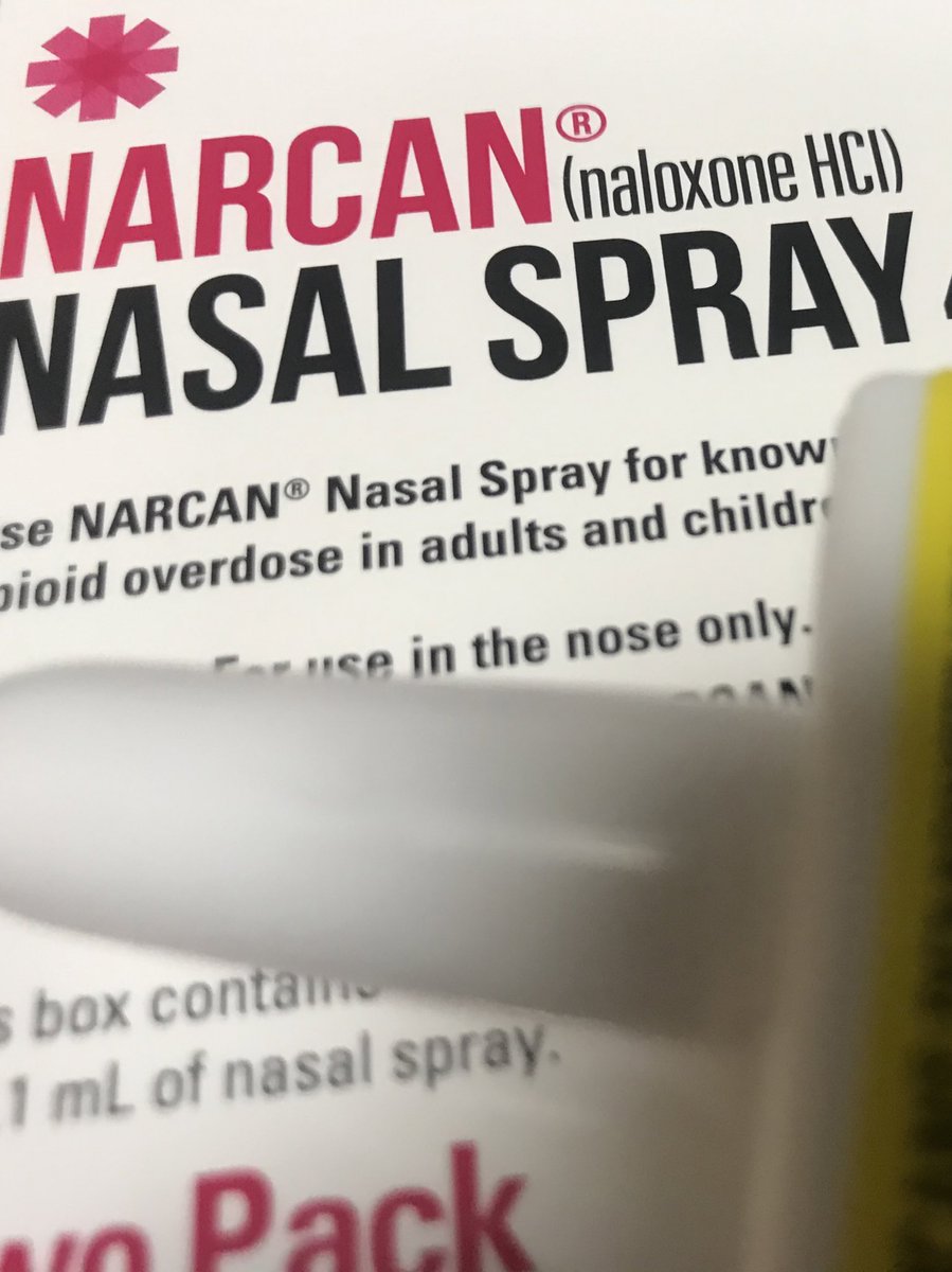 DesiraeGostlin's tweet photo. #RIGHTNOW: Berkeley County is hosting a Narcan training to help the Lowcountry battle the #opioidepidemic @ABCNews4 https://t.co/HtRuwB0IlW