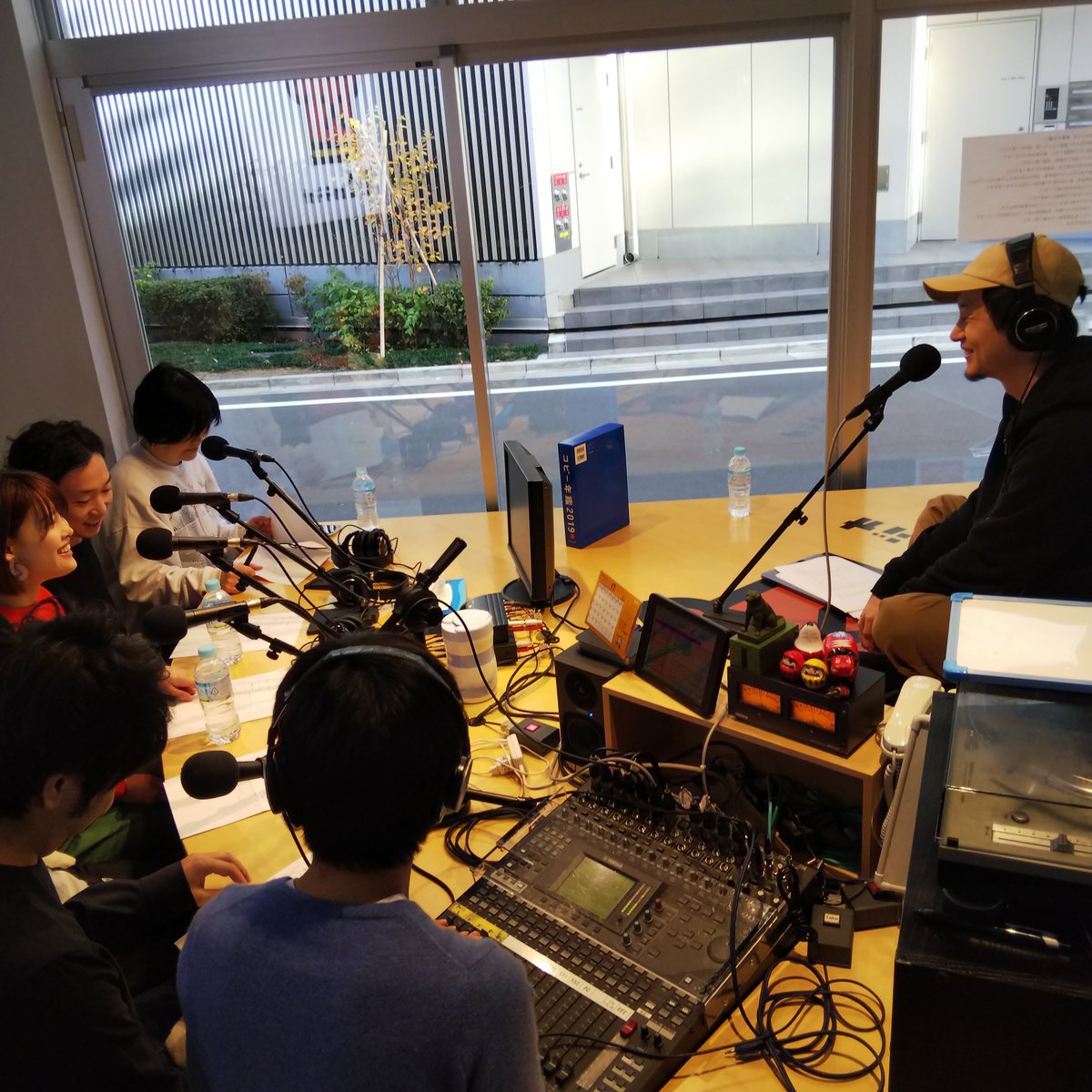 渋谷のラジオ Auf Twitter 渋谷のコピーライター 始まりました 本日のパーソナリティは Tcc新人賞 を受賞された 田中裕二さん 堀井沙也佳さん 藤曲旦子さん 早坂尚樹さん の4名です 渋谷のラジオ 渋コピ Tcc