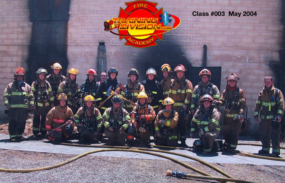 Here is Class #003 from May 2004. Many alumni are now officers, captains, and even chiefs within their fire departments. Congratulations to all graduates, we are honored to be part of your firefighting journey. If you know someone in this picture, please share it and tag them.