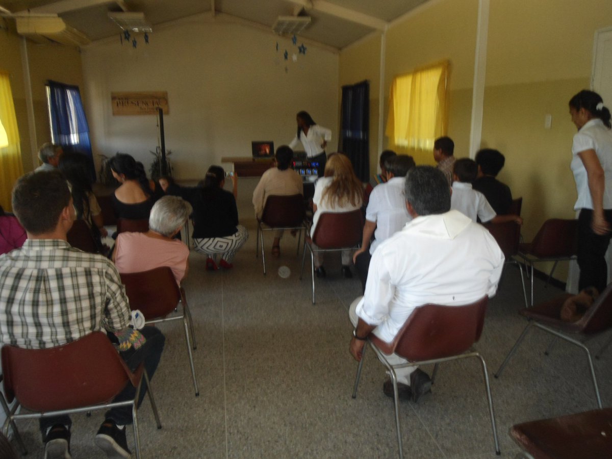 CbitlaPradera's tweet photo. Congreso Pedagógico Circuital 01 Municipio San Joaquin U.E. "Maria Velazquez de Escalona" @clifsjcarabobo @MPPEDUCACION @FundabitOficial @cbitcarabobo @FormarCarabobo @FormacionMppe https://t.co/lFDt9VcCmK