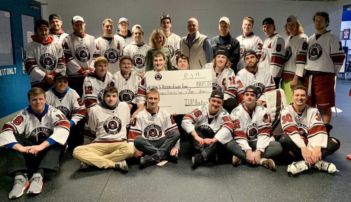 IUPIceHockey's tweet image. Giving Tuesday 
The team donated a total of $1025 to the Western Pa Veterans Relief Fund. Accepting the donation are Al and Candy Lockard.