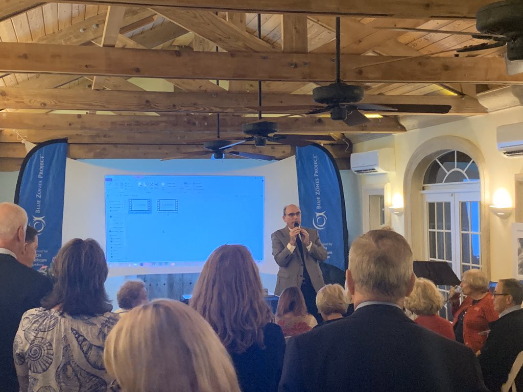 MsJVieira's tweet photo. 2019 @BZP_SWFlorida Celebration 🎉 #UnleashGreatness #WeAreVME 🇺🇸🦅 #bluezoneproject https://t.co/t3Flt4zk45