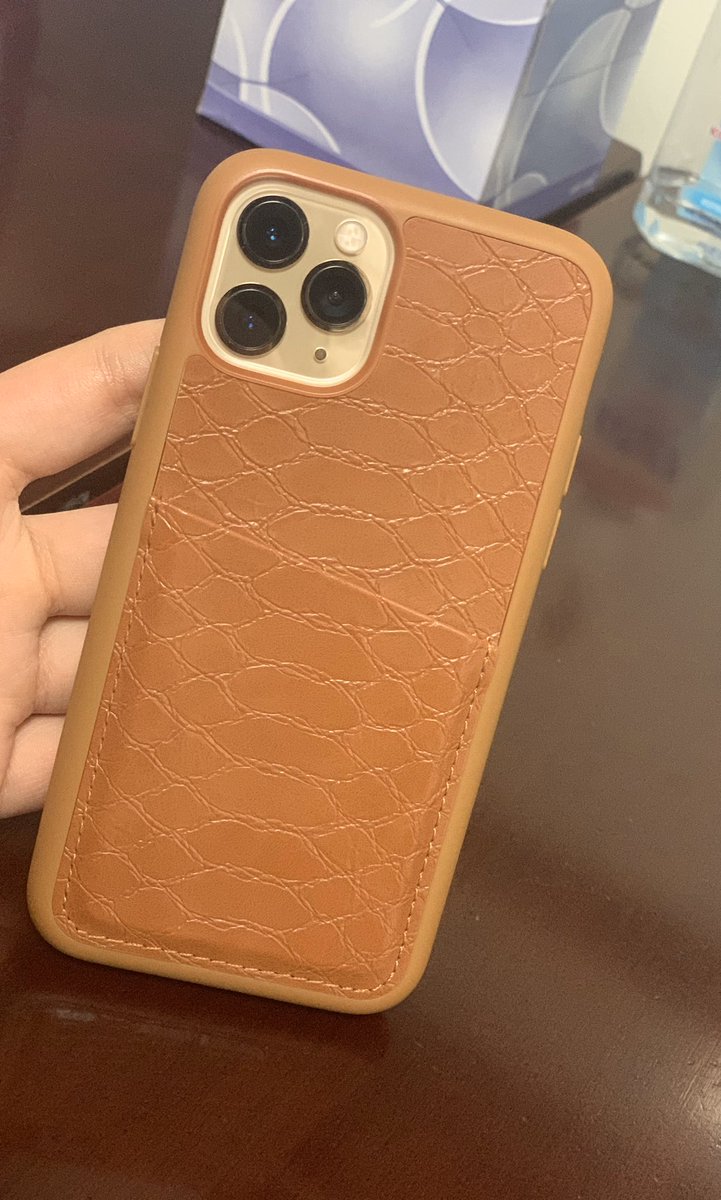 mariatesfaye_xo's tweet image. I’m not gonna use the card holder but W.E 🤷🏻‍♀️ #firstcase