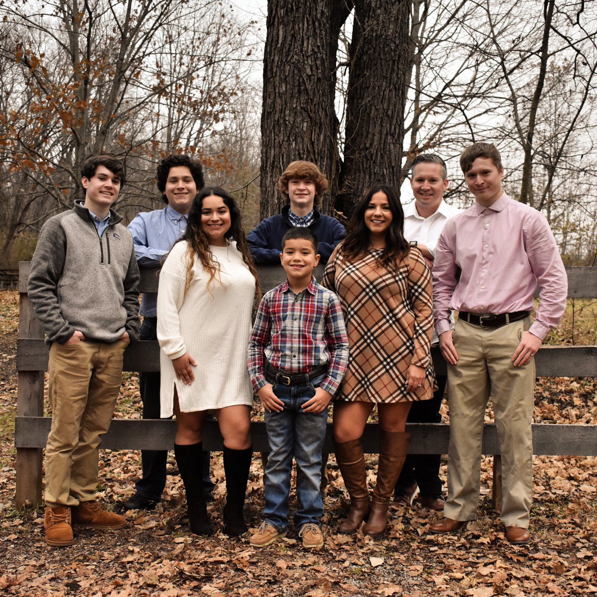 MundoContract1's tweet image. My WHY ❤️ #hardworkpaysoff💪 #ilovemyfamily #iworkbecauseilovethis #theygetmethrough #freelance #smallbusinessowner #weareblended