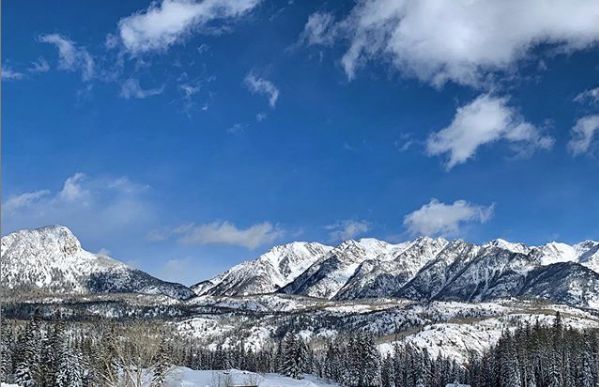 360Durango's tweet photo. Snow! Snow! Snow! And chances for more this week... who's ready?
Photo by @musicinthemountainsfestival
#dodurango #durangocolorado #durangoco #durango #sanjuans #purgatoryresort #skicolorado #colorado #vistcolorado https://t.co/L6tlvn5Y7I