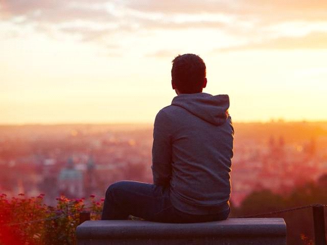 °
شيئان يغيران نظرتك للحياة ...
المرض و الغُربة ,,

..🍃

#قانون_الجذب #رسالة