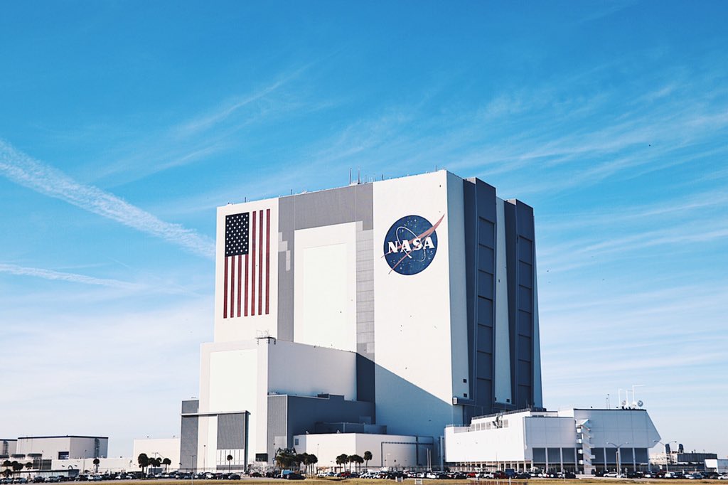 mayeskkaa_'s tweet photo. Being part of the 10% chosen for the opportunity to act as media for the SpaceX CRS-19 launch is absolutely incredible. Here’s some pics of Day 1 at @NASAKennedy Thank you @NASA #NASASocial #Dragon https://t.co/3IkPpuzf5e