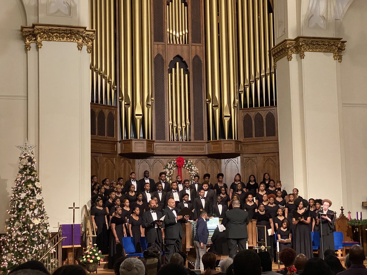 AtlantaFirstUMC's tweet photo. Happening Now at @atlantafirstumc: #ClarkAtlantaUniversity’s Concert Choir presents Heaven’s Christmas Tree #engageATL https://t.co/RZBTVYoO2O
