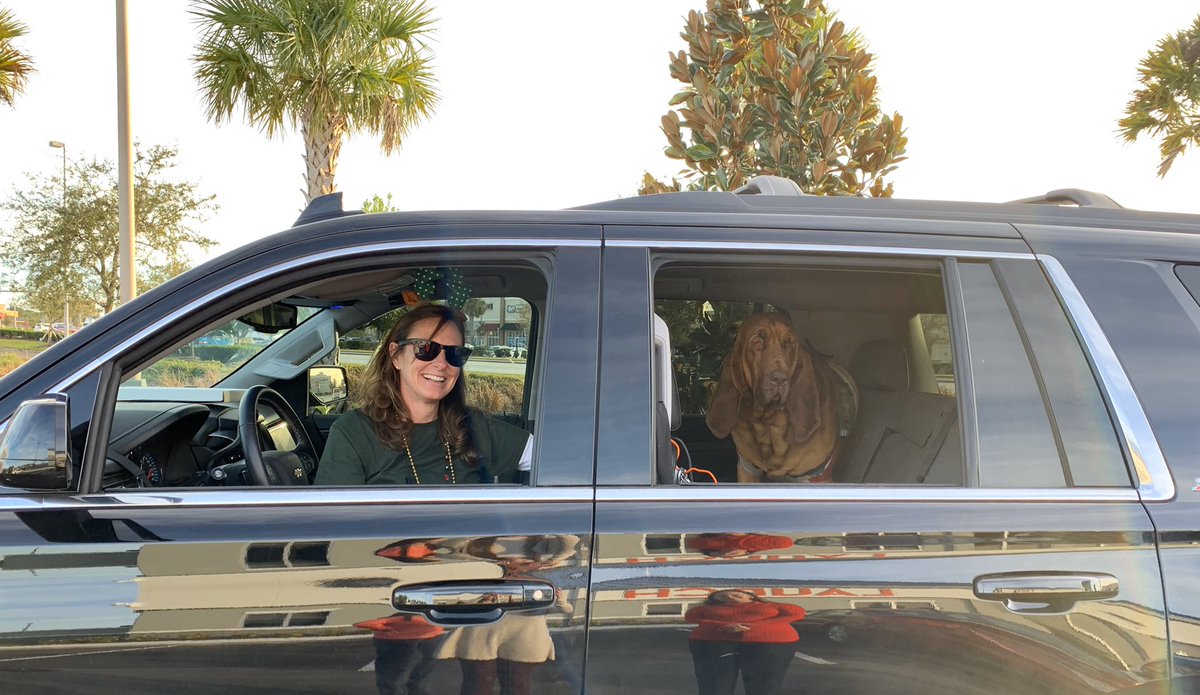 LaunchCU's tweet photo. We’re in the Christmas spirit now🎄🎅 Thanks for stopping by @MelbournePolice and Brevard County Sheriff’s Office
#launchfcu #gobeyond #reversechristmasparade https://t.co/9CqEFfcKqw