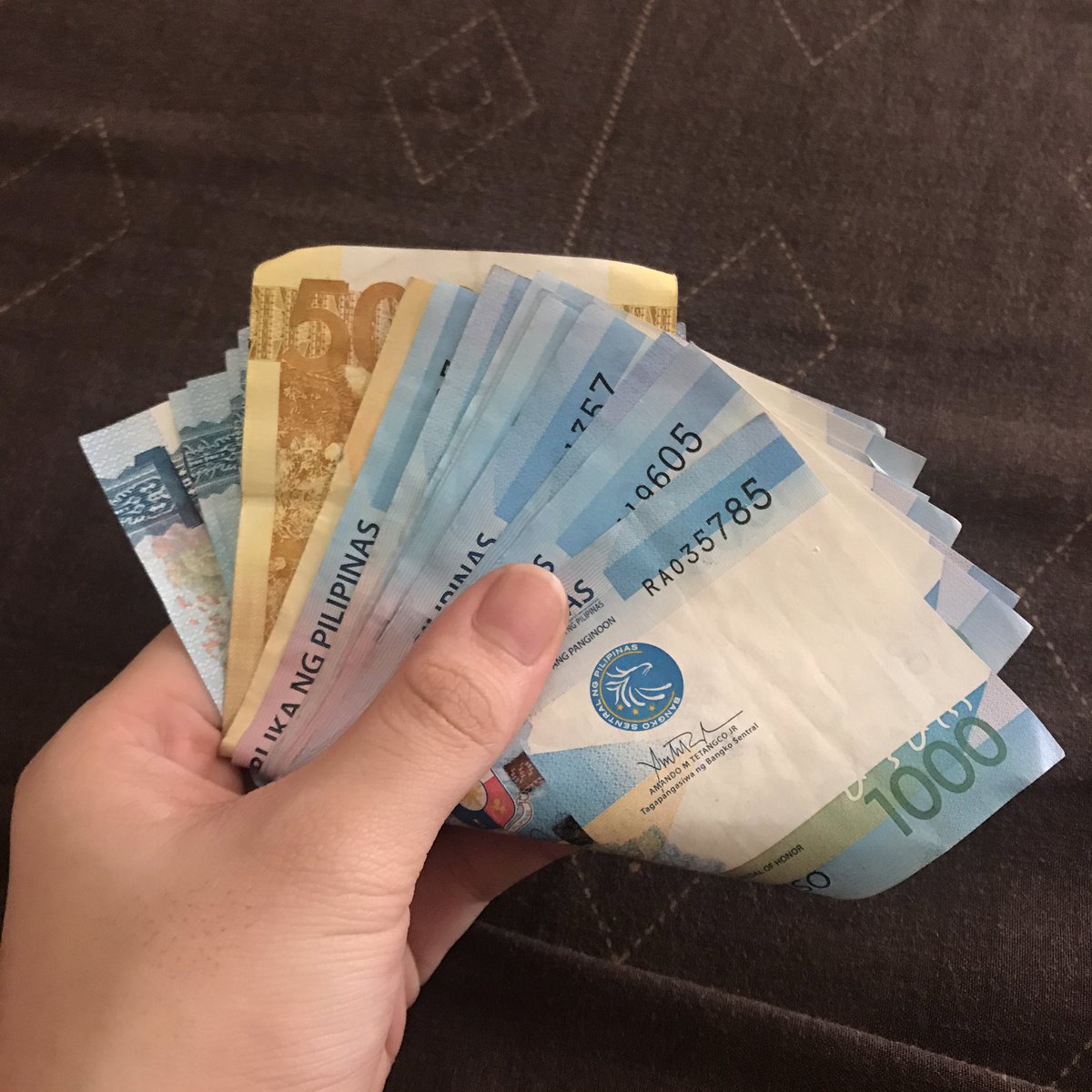 jheasselcruz_'s tweet photo. Guys legit just keep on retweeting!!!🤑🤑 https://t.co/B09gJW576Y