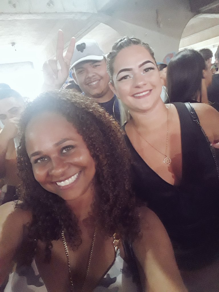 Eu não fico bêbada, eu fico em outro patamar.🍻😉