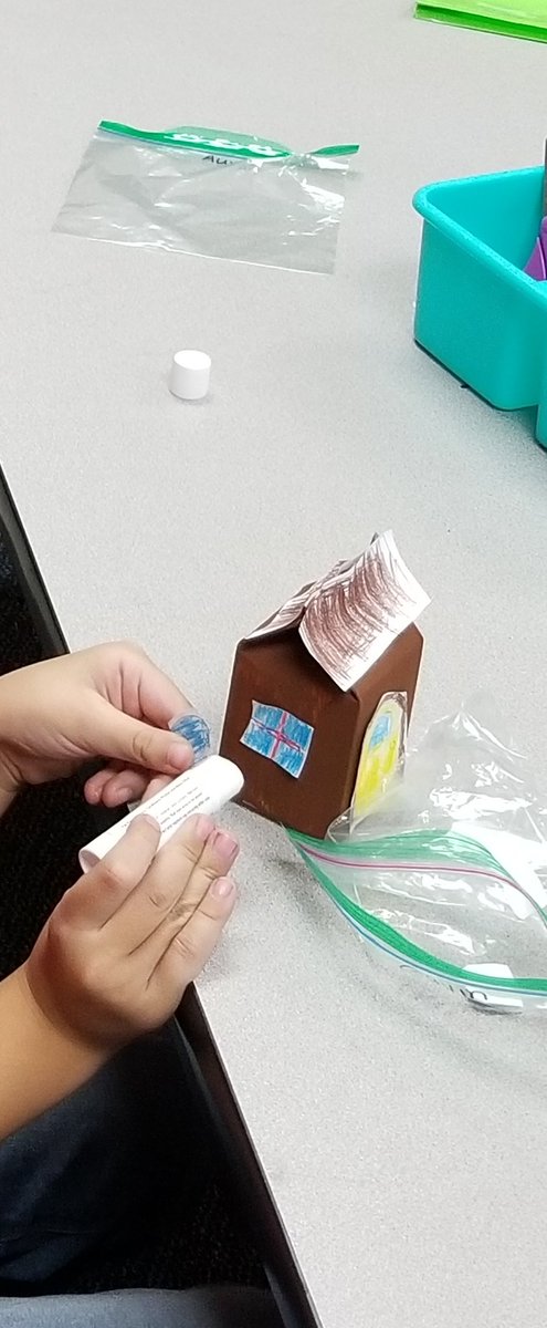 dona_snook's tweet photo. Today, we decorated our gingerbread houses. Tomorrow, we will use them for writing. So excited!
#cfisdspirit 
@PostmaPumas 
#pumapride https://t.co/6evU4sg1OU