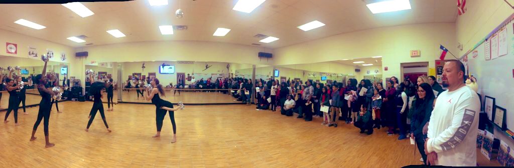 CCBMS_Dance's tweet photo. Magnet night performances have been fun! #ChooseBrandenburgDance #PanoramicFail @CCBMS_Braves https://t.co/J9u2dj757S