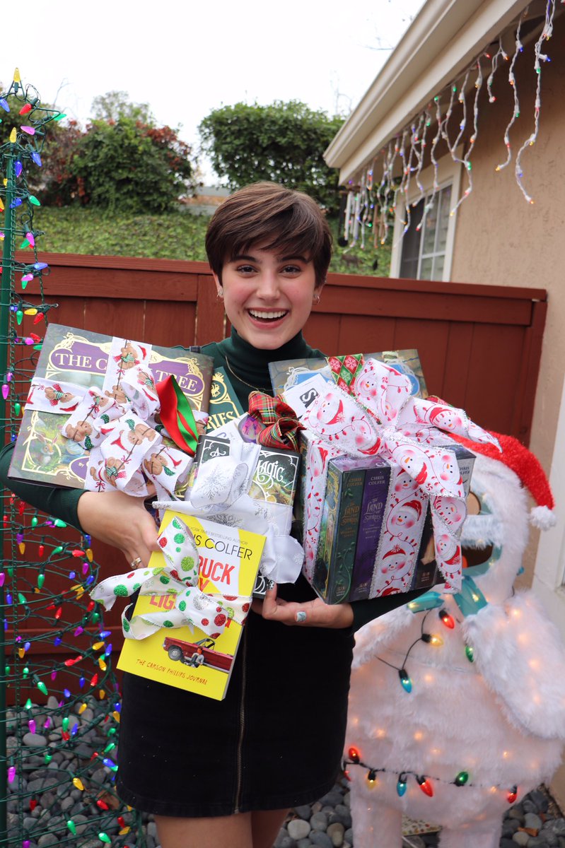 TweetsBySydney's tweet photo. Today is one of my favorite days of the year!  I went to visit my Marines to drop off 166 @chriscolfer books for Toys for Tots! It never gets old getting to share these books and adventures with kids in need, and I love it.  Thank you, Chris! ❤️📚 @Prncs_T https://t.co/3uKiAlsvFL
