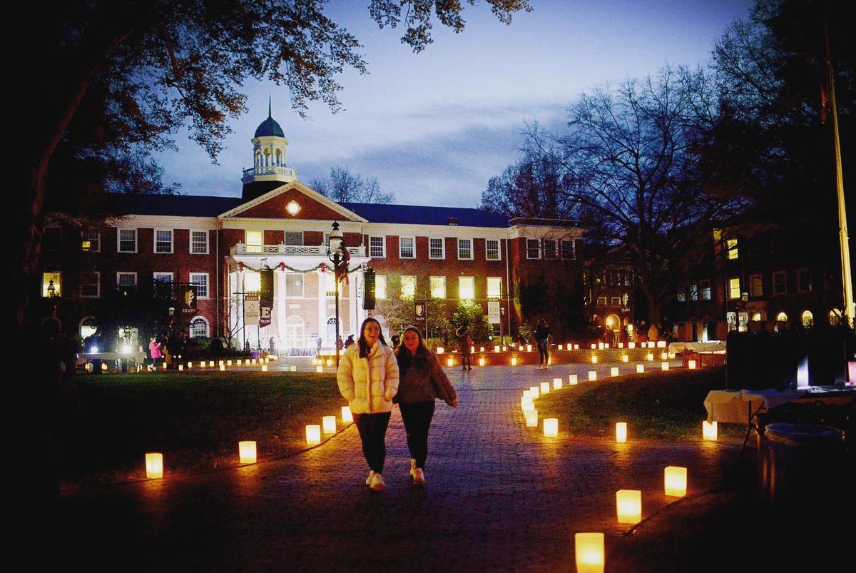 elonuniversity's tweet photo. The holiday season has officially arrived at Elon! Thank you to everyone who who made tonight so special! 🕯 #ElonLights https://t.co/w0d2RoXBeX