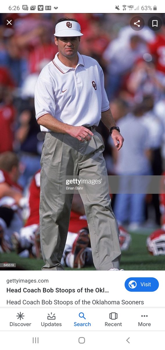 gregorymichael1's tweet photo. @InsideUSC @insidetroy @InsideUSC @uscpsycho This is what Bob Stoops was wearing when he won his only National Championship!!!  20 years ago!!! God No https://t.co/tbnYvriqw2