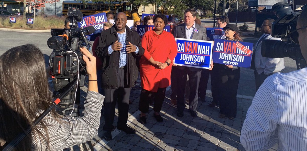 staceyabrams's tweet image. Just called my friend @VanSAV2019 to congratulate him on his big victory in the Savannah mayoral race. I am proud to #StandWithVAN and I look forward to all he will accomplish as the next mayor of his great city.

#VanSAV2019 #SaVANnah