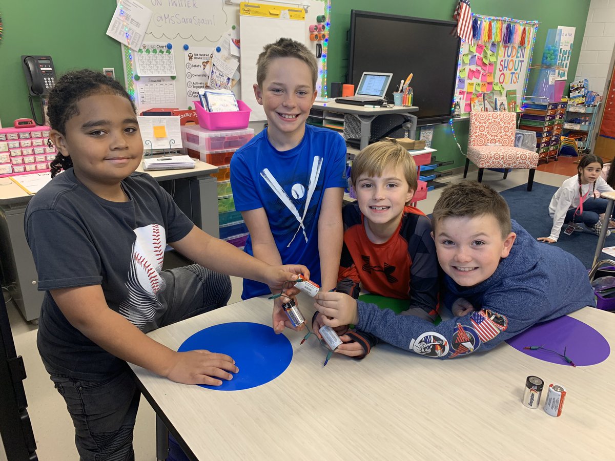 MsSaraSpain1's tweet photo. It’s Electric! Boogie Woogie, Woogie! ⚡️ Today in Science the kids created circuits using @SnapCircuits and Circuit Mazes. They also used a battery to light up a broken strand of Christmas lights. 🎄 #electricity @OldHundredES #oneCCPS #parallelcircuit #seriescircuit 💥 https://t.co/gi74Kxguut