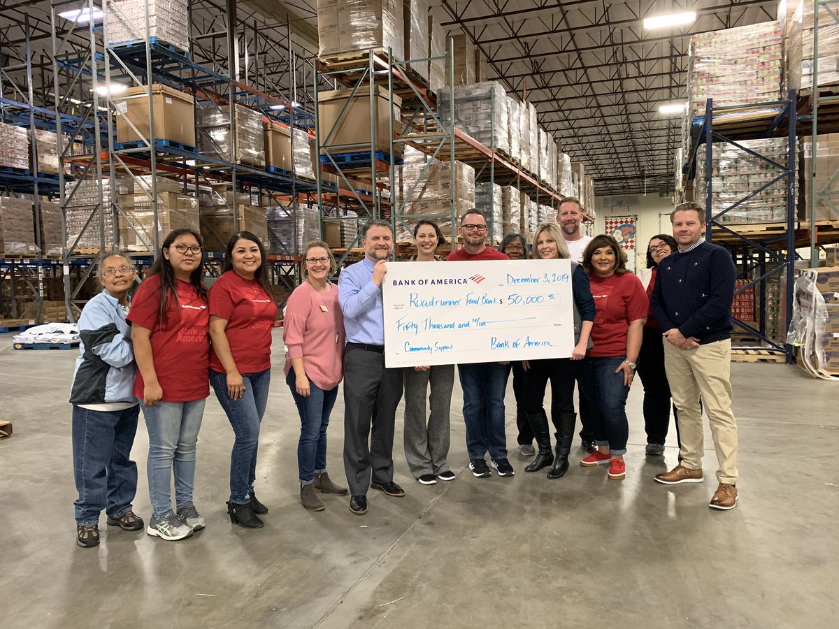 Thank you #BofAVolunteers for volunteering @RoadrunnerFdBnk on #GivingTuesday. We dropped off 391 lbs of food and helped prepare meals for our neighbors in need.