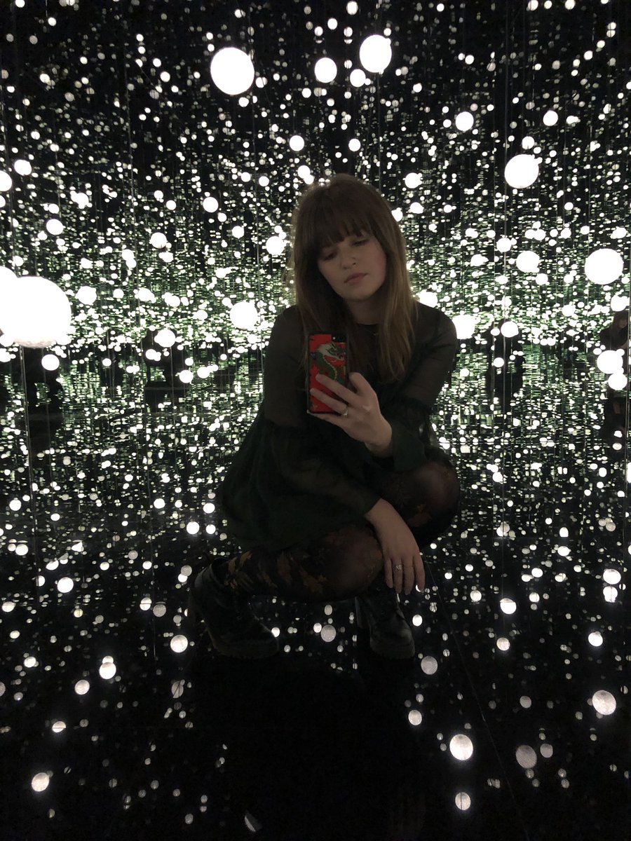 shelbcnelson's tweet photo. Yayoi Kusama ๐#EVERDAYIPRAYFORLOVE @davidzwirner https://t.co/liezyHYhSE