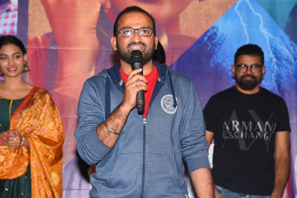anubunnyfreak's tweet photo. Pics from #PlayBackTeaser launch 
Director @aryasukku graced the event 
https://t.co/YuznBjH3Hn
Starring @idineshtej @ananyanagalla @ArjunKalyan,  @imSpandanaofficial, Karthikeya Krishna Malladi, @TNRdirector 
Directed by @darshakudu17 
Produced by @SVArtCreations https://t.co/j6T4jcq7ah