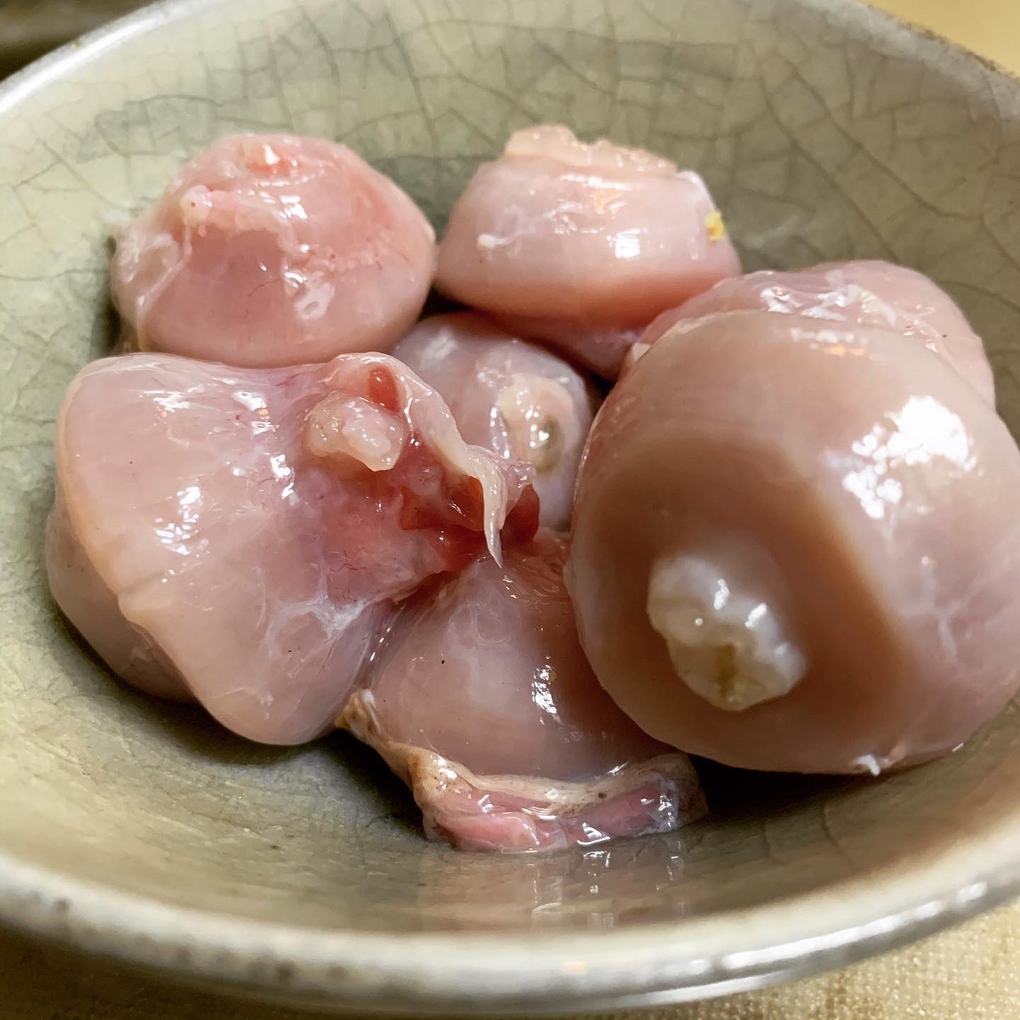 駅前酒場 肴や Su Twitter 噂の珍味 ボラのヘソ 喉元辺りにある胃の入り口 入荷しました 刺身もズリ刺しに似た食感で最高です 珍味 ボラのヘソ そろばん T Co Bqkxecfv8l Twitter 駅前酒場 肴や Su Twitter 噂の珍味 ボラのヘソ 喉元辺りにある胃の入り口 入荷しました 刺身もズリ刺しに似た食感で最高です 珍味 ボラのヘソ そろばん T Co Bqkxecfv8l Twitter