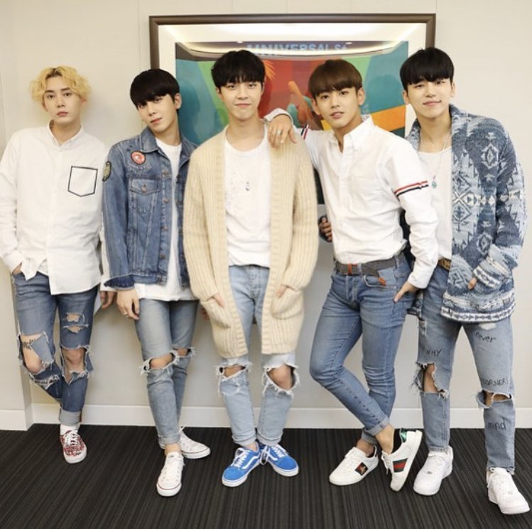 mysterious_vip's tweet photo. #ThankYouMYNAME
#ForeverMYNAME
Thank you #MyName
Thank you for 8 wonderful years! Thank you for all of your hard work & dedication!
Wishing you guys the very best & all the success in the world in your individual paths. This is not the end!
#MyGirl will always support u all!💕 https://t.co/0qKGWhfDL9