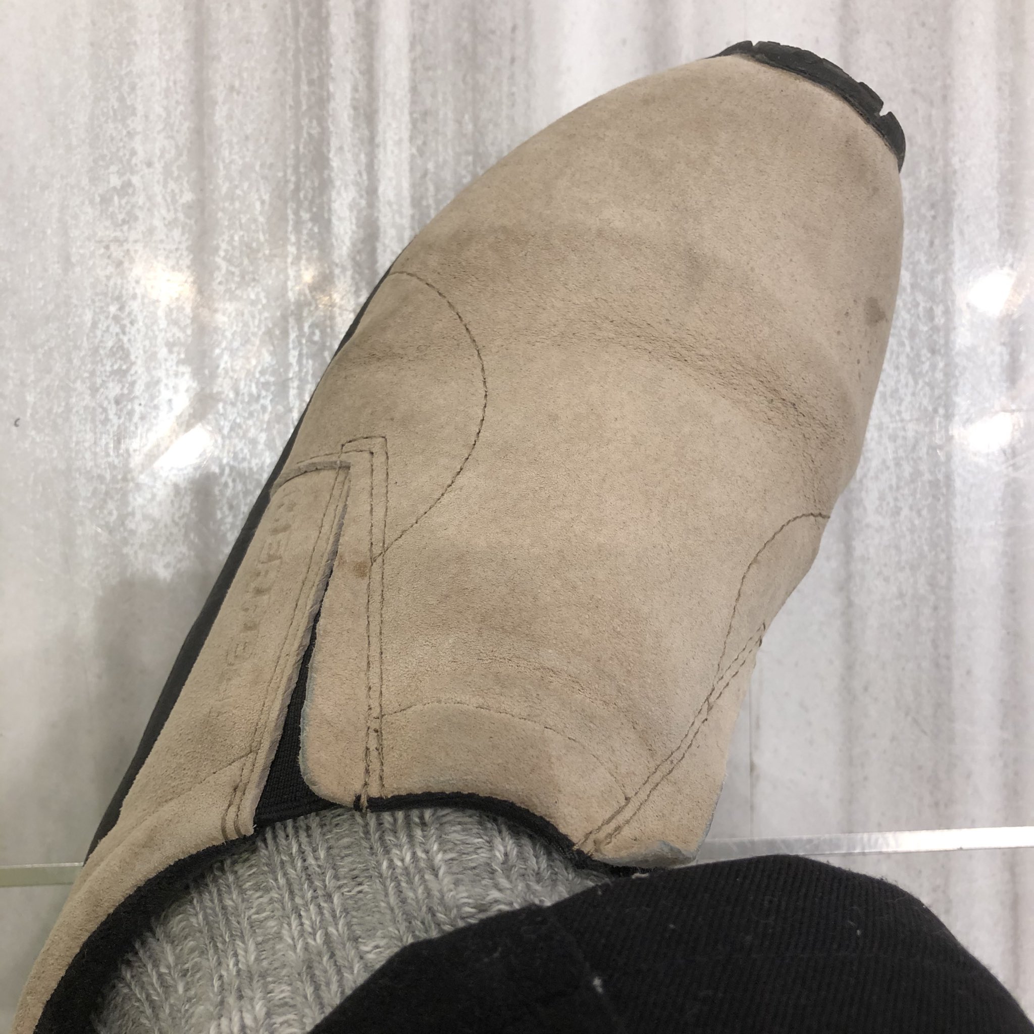 堀江 一眞 A Twitter 足の小指を骨折して不便な事 履ける靴が限られる 爪先立ちすると痛い 当たればそりゃ痛い スポーツやランニングはちょっと厳しい 精々こんなところwなのでお仕事もお酒のお誘いも変わらず常時ウェルカムですよ ٩ ๑ ᴗ ๑ ۶ 堀江 一眞 A Twitter 足の小指を骨折して不便な事 履ける靴が限られる 爪先立ちすると痛い 当たればそりゃ痛い スポーツやランニングはちょっと厳しい 精々こんなところwなのでお仕事もお酒のお誘いも変わらず常時ウェルカムですよ ٩ ๑ ᴗ ๑ ۶